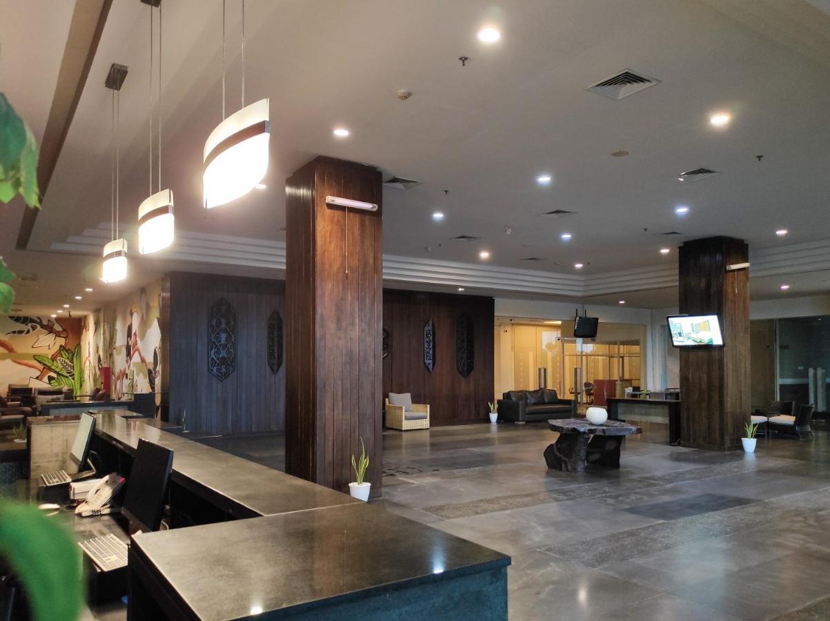 Horison Ultima Bandara Balikpapan 호텔 Sepinggang Kecil 외부 사진